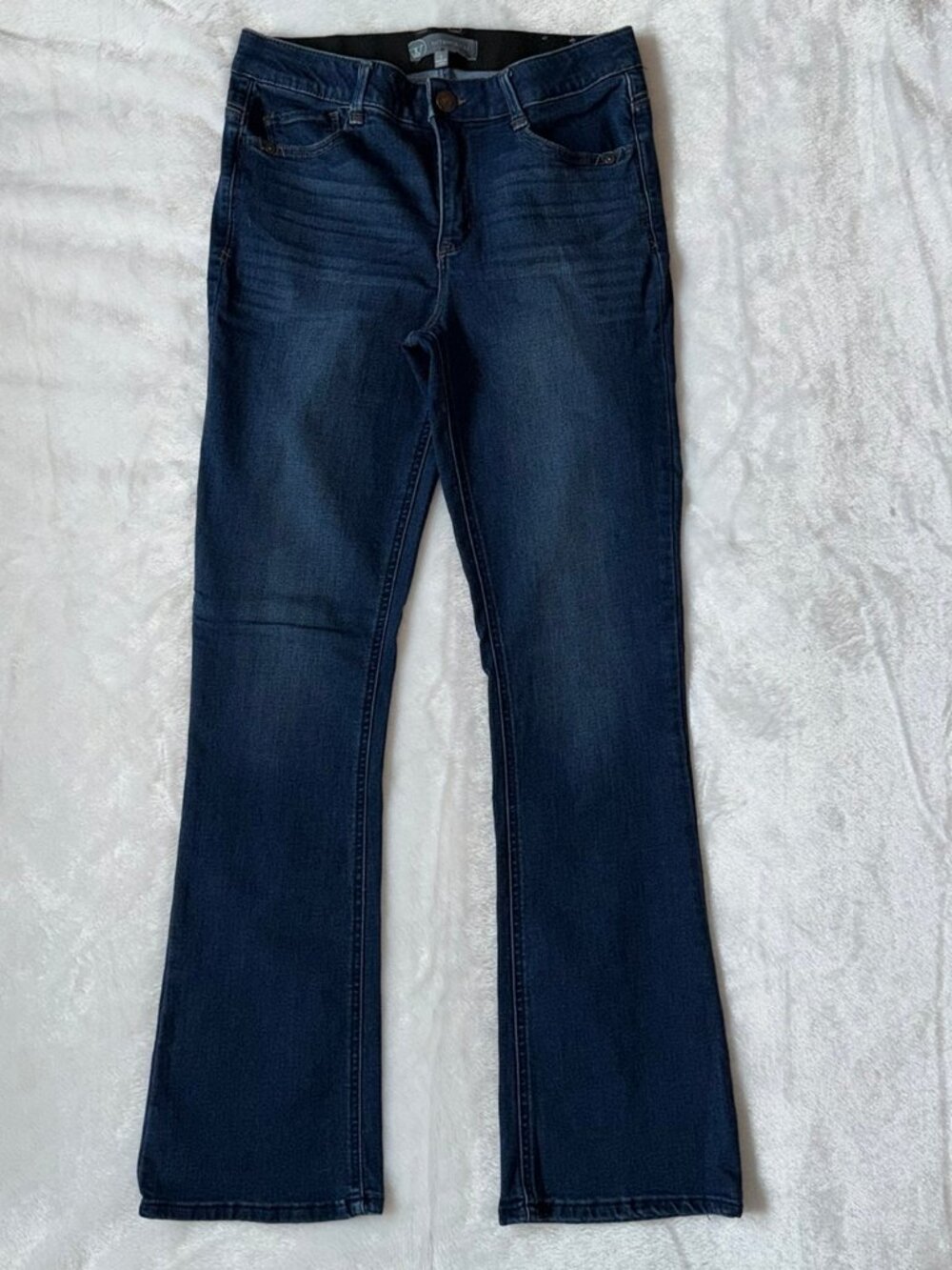 Wit & Wisdom Tapered Boot Cut Jeans - Size 6